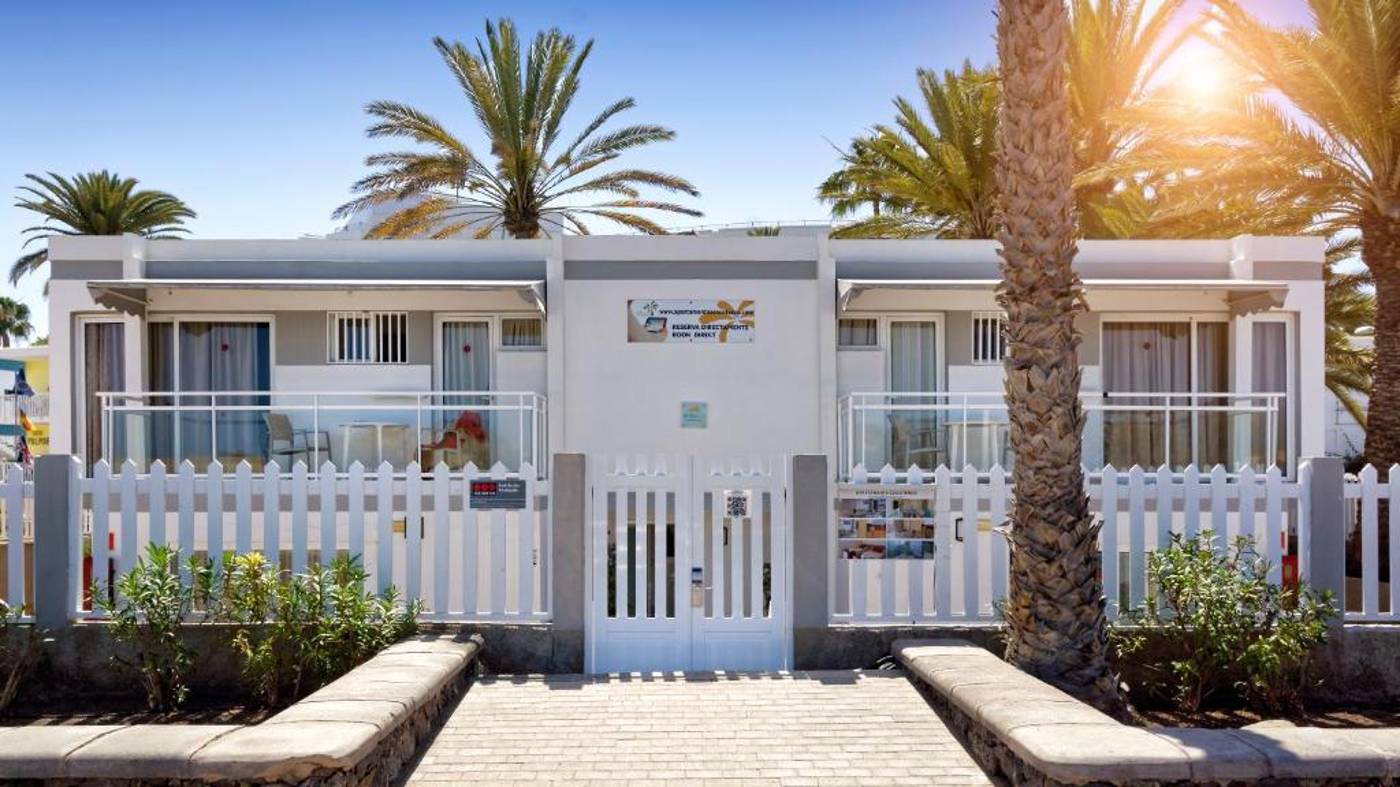 Apartamentos-Cocoteros-General-view-1