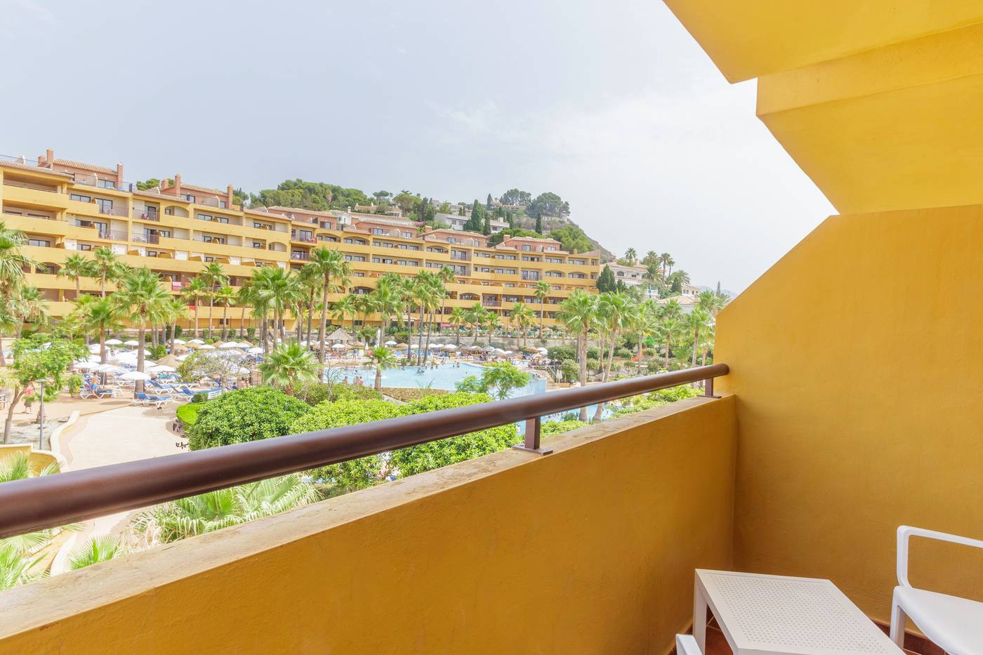 Best-Alcazar-Room-57