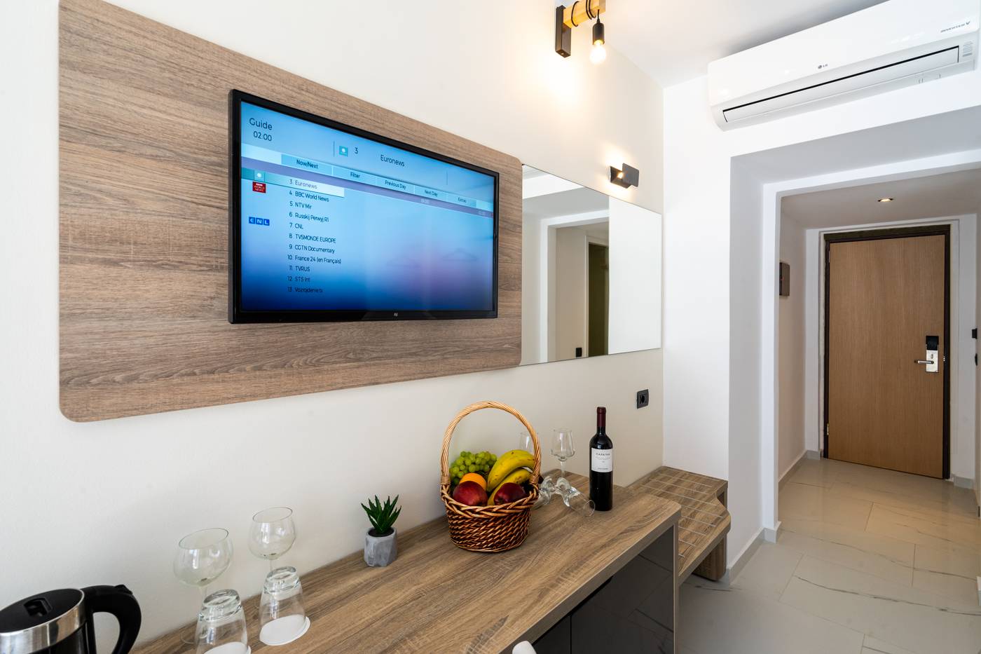 Castellum-Suites-Room-16