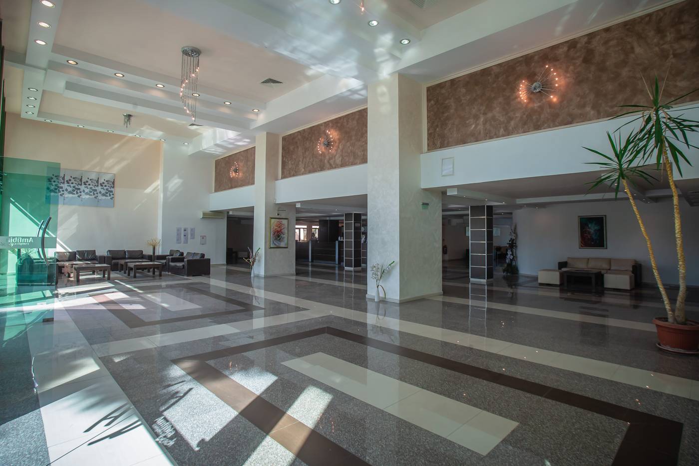 Amfibia-Beach-Complex-Lobby-47