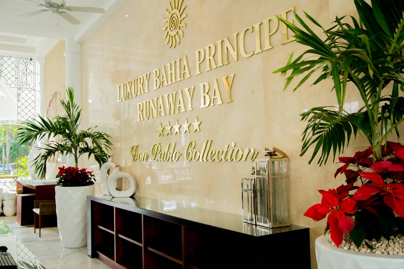 Luxury-Bahia-Principe-Runaway-Bay-All-Inclusive-Adults-Only-Lobby-59