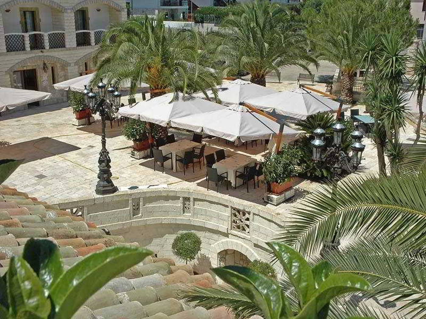 Una Hotel Regina-Italy-NOICATTARO-General view-2