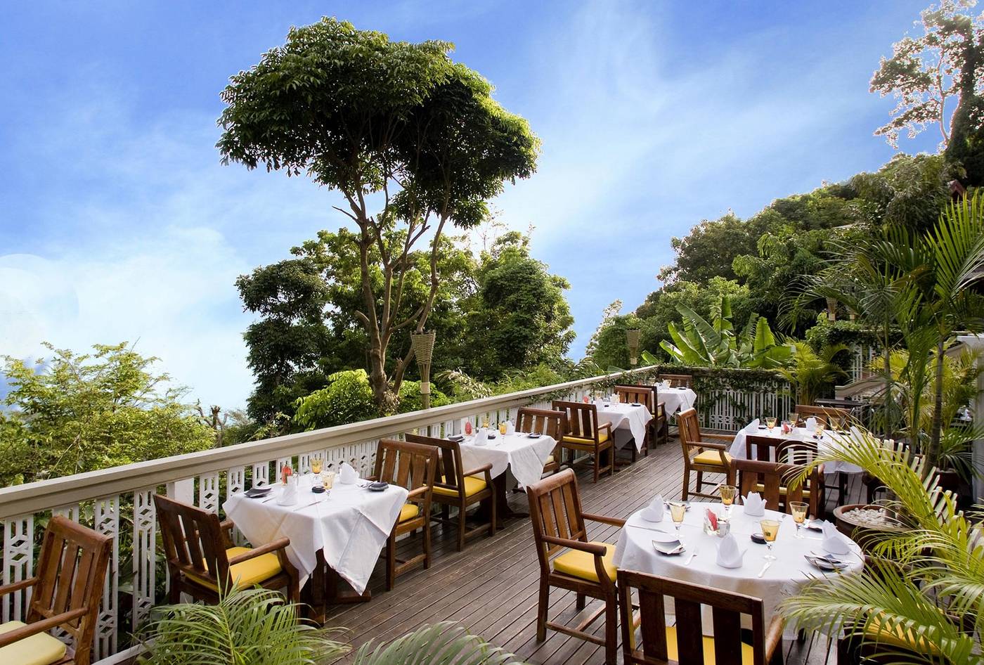 Centara-Villas--Phuket-Restaurant-9