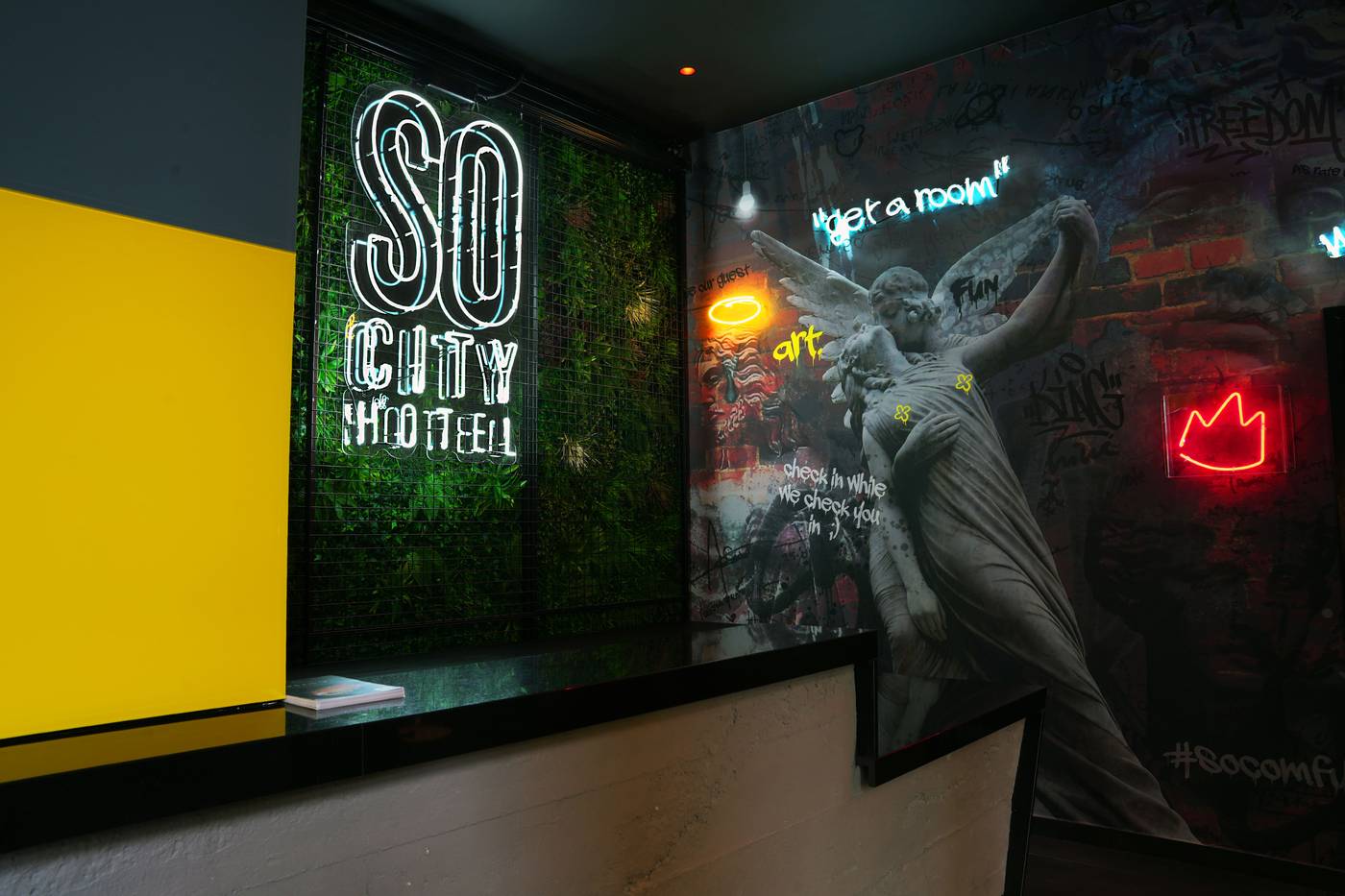 So-City-Hotel-Lobby-56