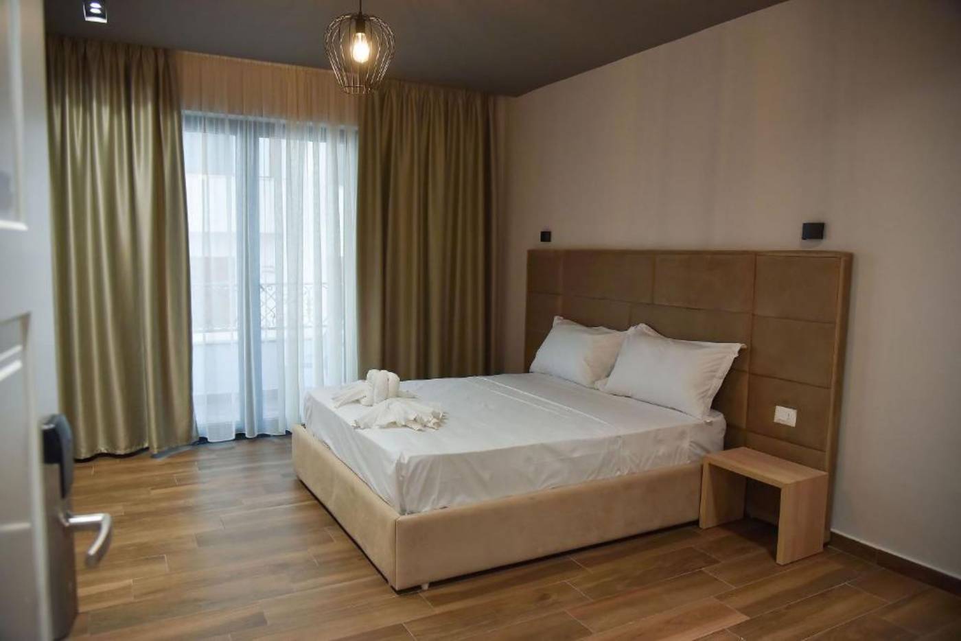 Dolanit Hotels Lubjana-Albania-Durrës-Room-6