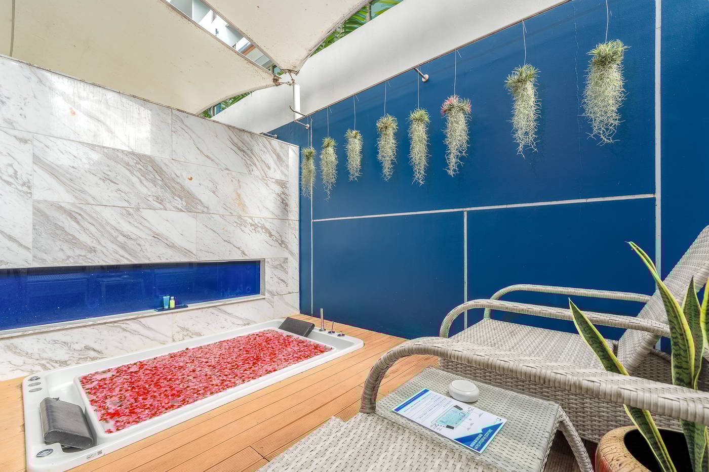 Hotel-Clover-Patong-Phuket-Room-35