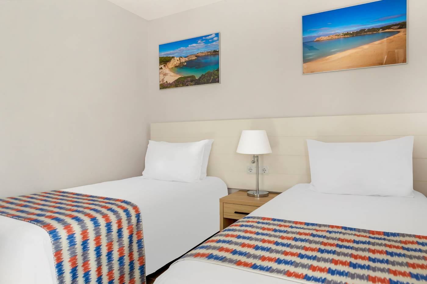 White-Sands-Beach-Club-Room-20