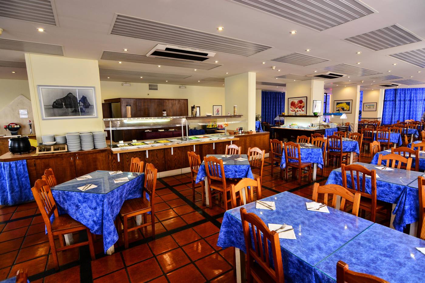 Clube-Praia-da-Rocha-Restaurant-16
