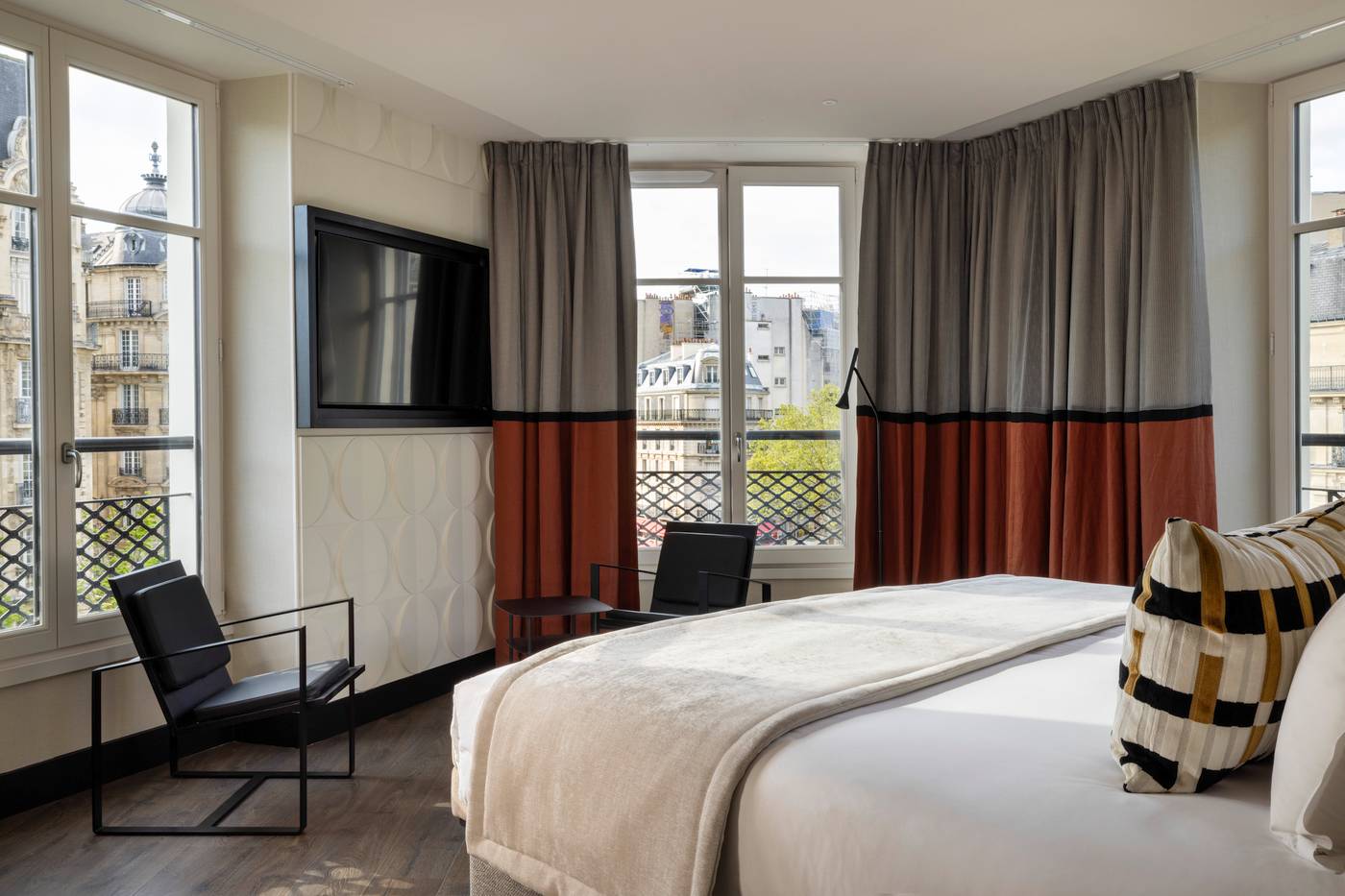 Raspail-Montparnasse-Room-12
