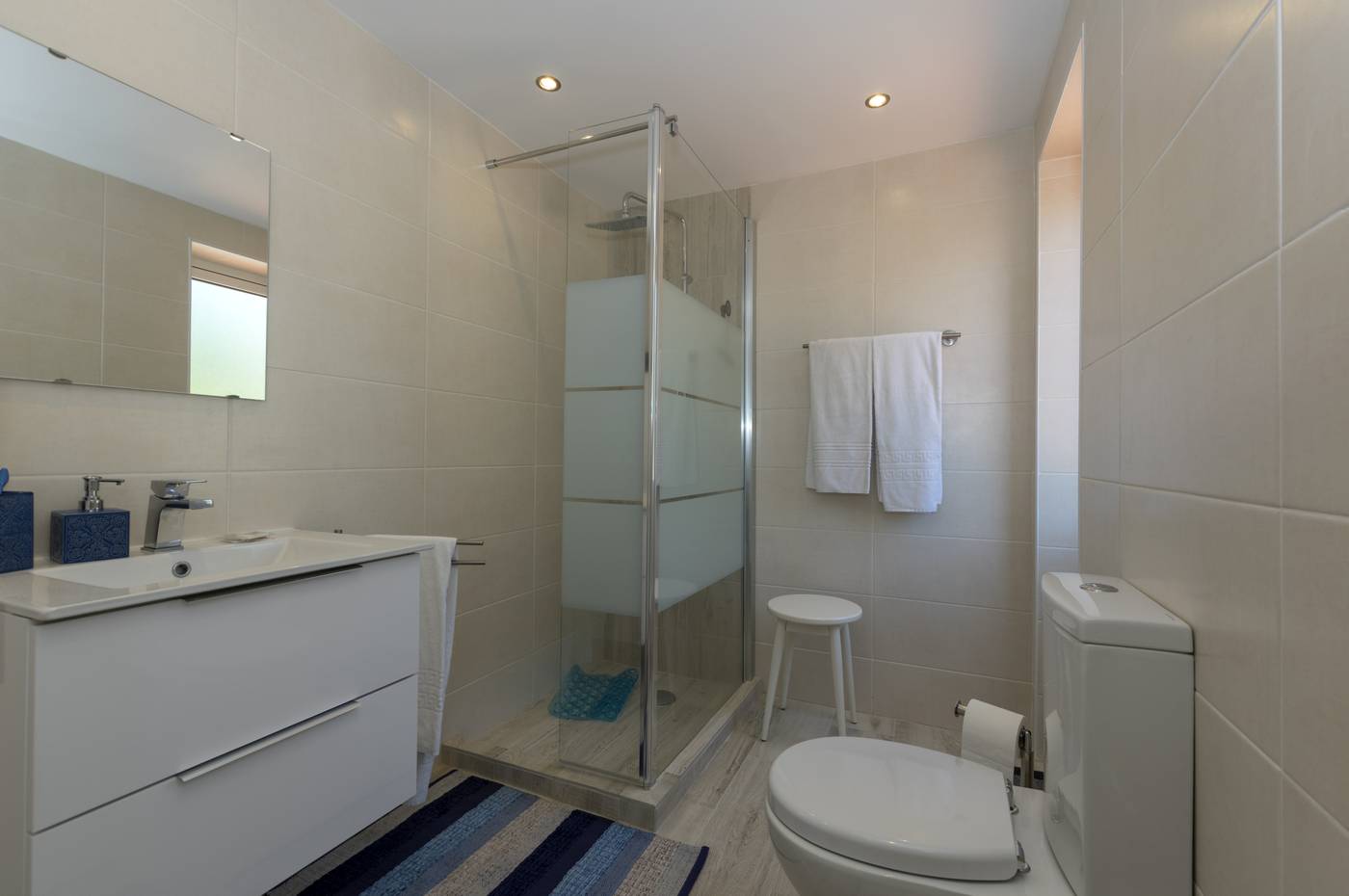 Rocha-Brava-Room-51