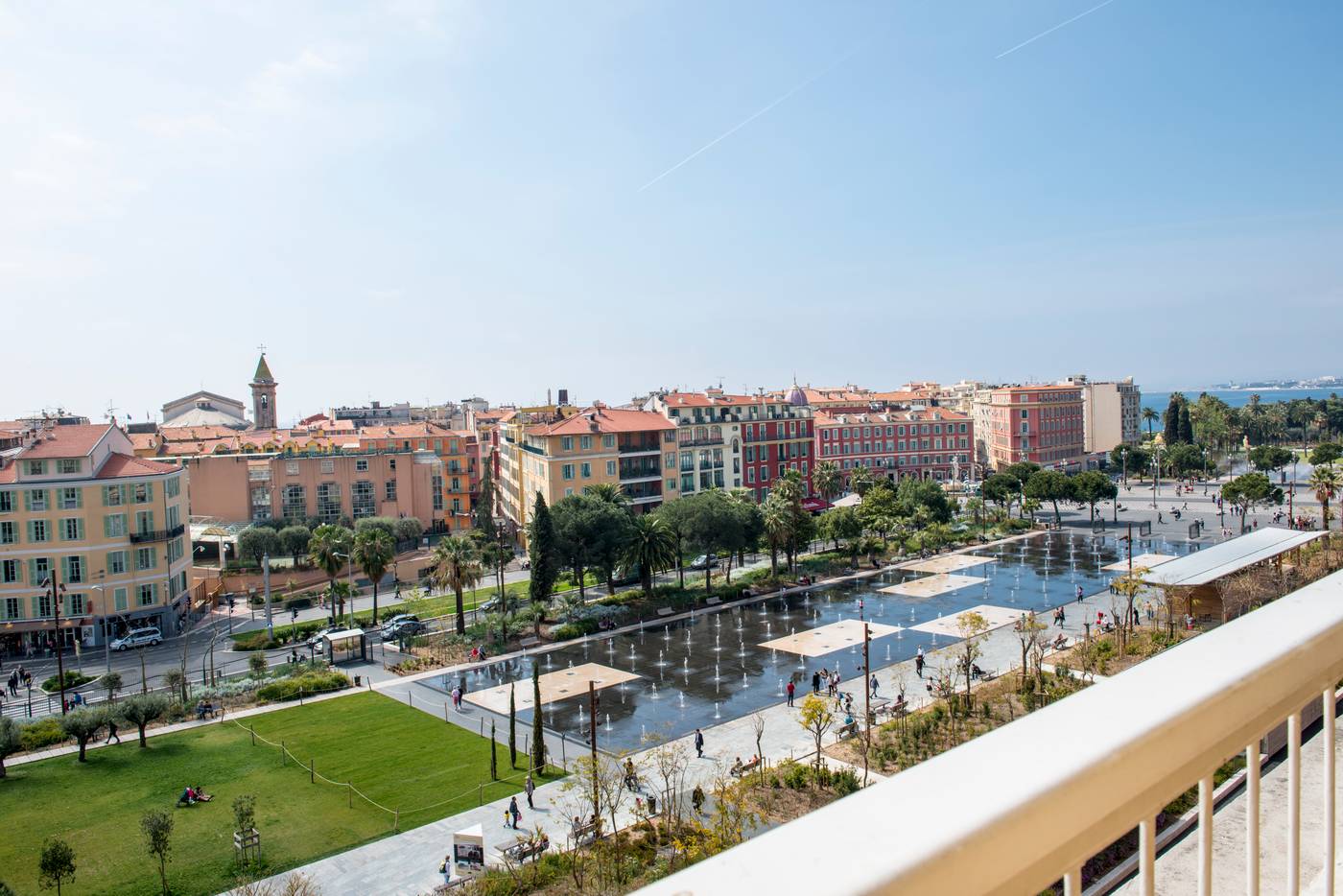 Aston-La-Scala-Terrace-6