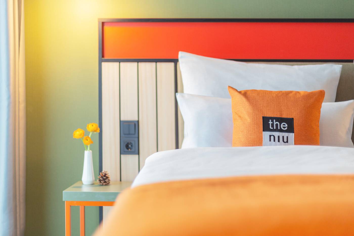 Holiday-Inn---The-Niu--Amity-Potsdam-Room-26