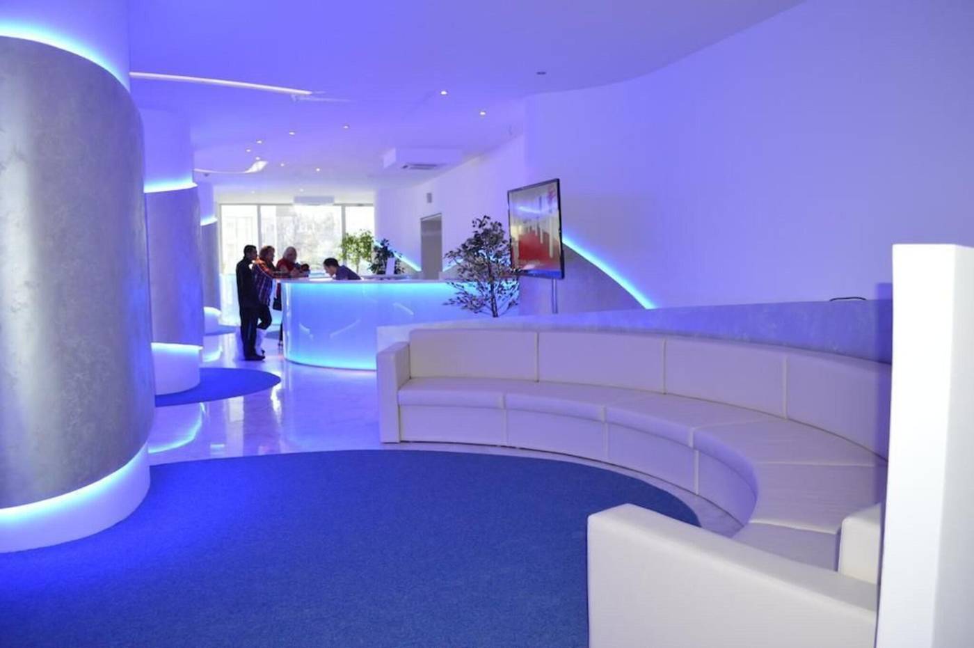 Jugoslavija-Serbia-Belgrade-Lobby-8