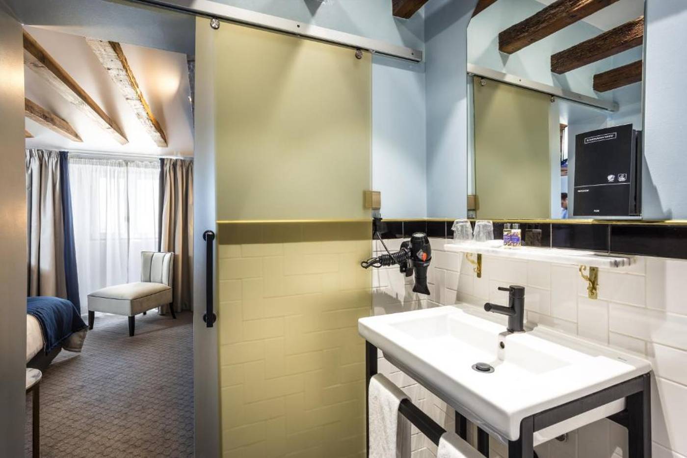 The-Lift--Boutique-Hotel-by-RIDAN-Hotels-Room-35