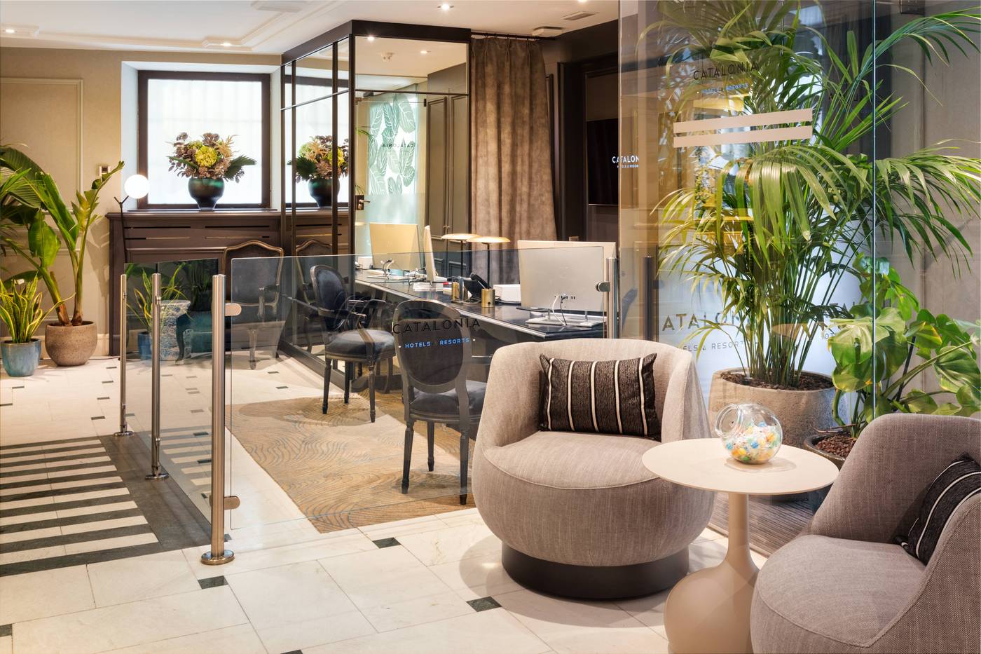 Catalonia-las-Cortes-Lobby-12