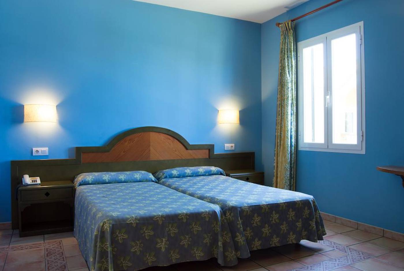 Vacances-Menorca-Resort-Room-32