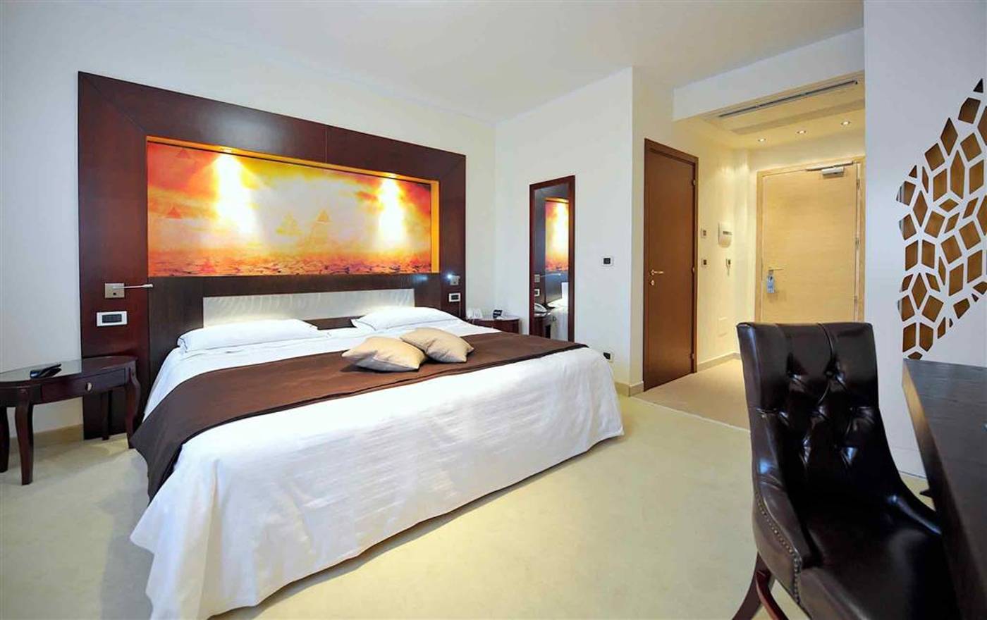 Mercure-Olbia-Room-10