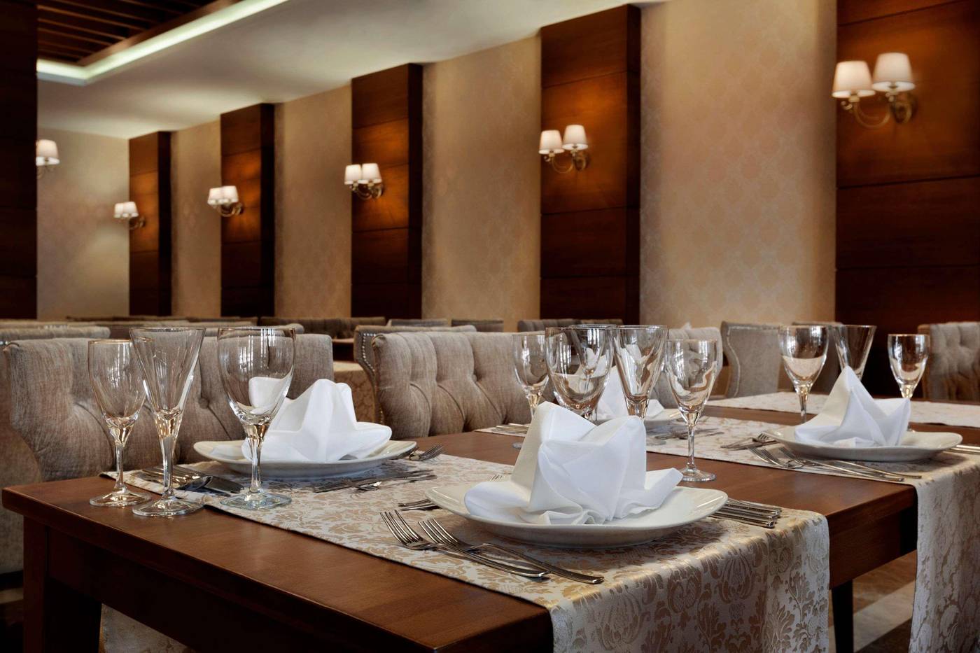 Ramada-Resort-by-Wyndham-Side-Restaurant-31