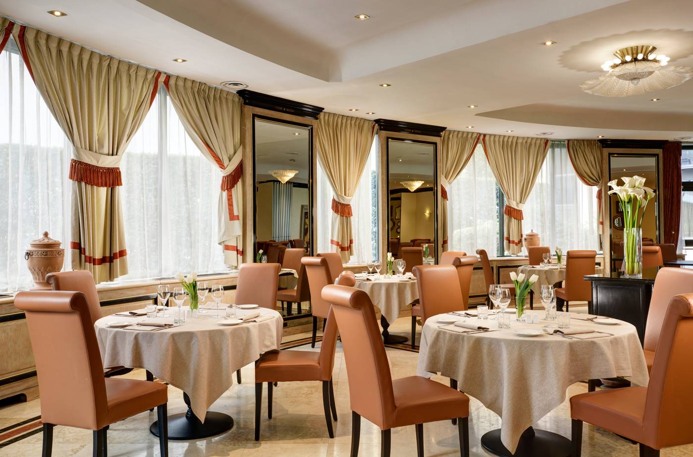 Unahotels-Scandinavia-Milano-Restaurant-29