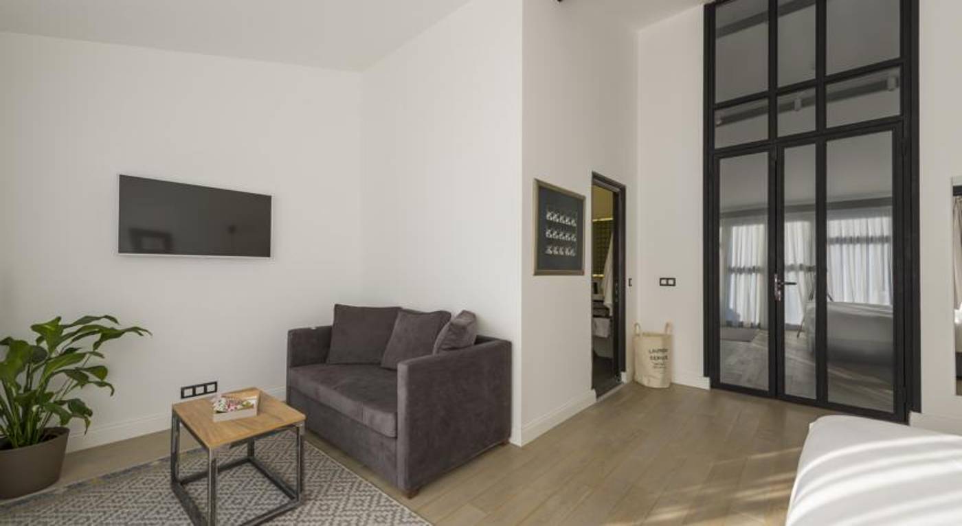 Fitas-Oda-Hotel-Room-20