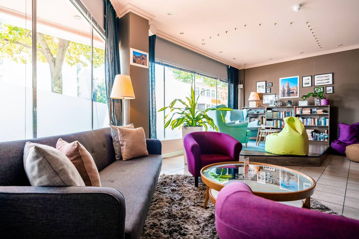 Berliner-Bar-Lobby-1