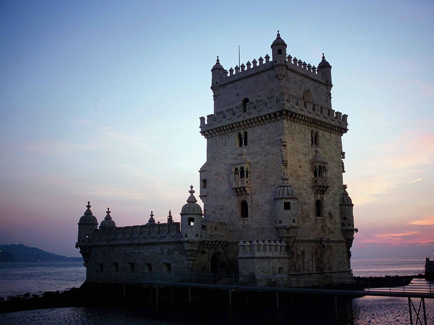 Ibis-Lisboa-Saldanha-General-view-9