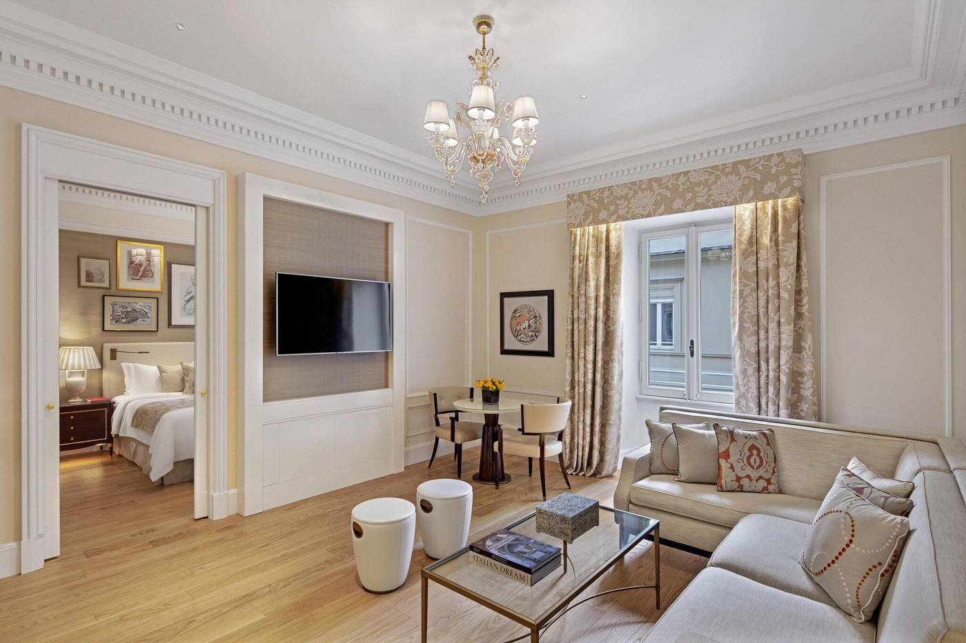 The-St-Regis--Rome-Room-38