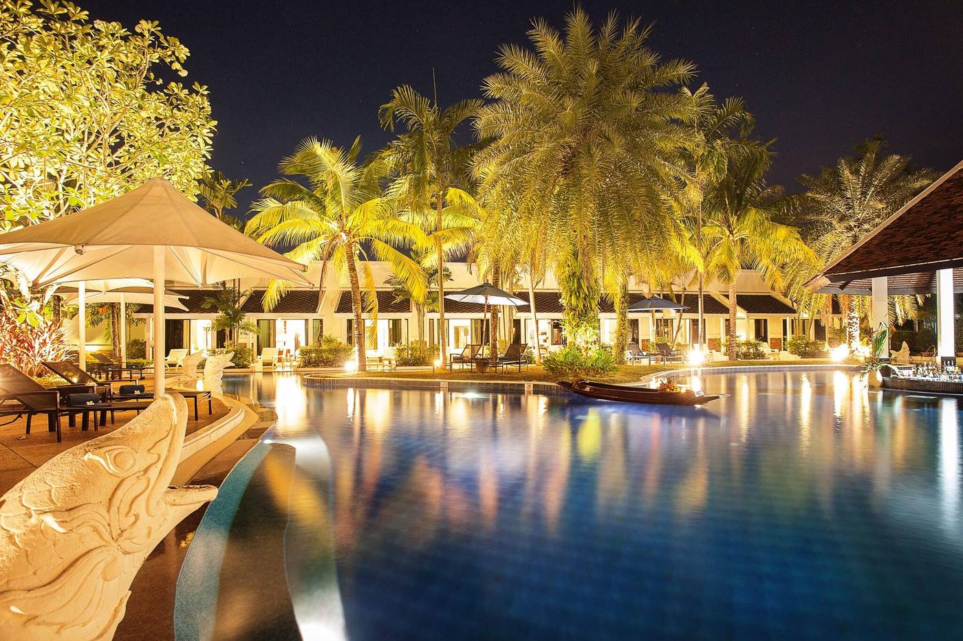 Access-Resort-and-Villas-Pool-11