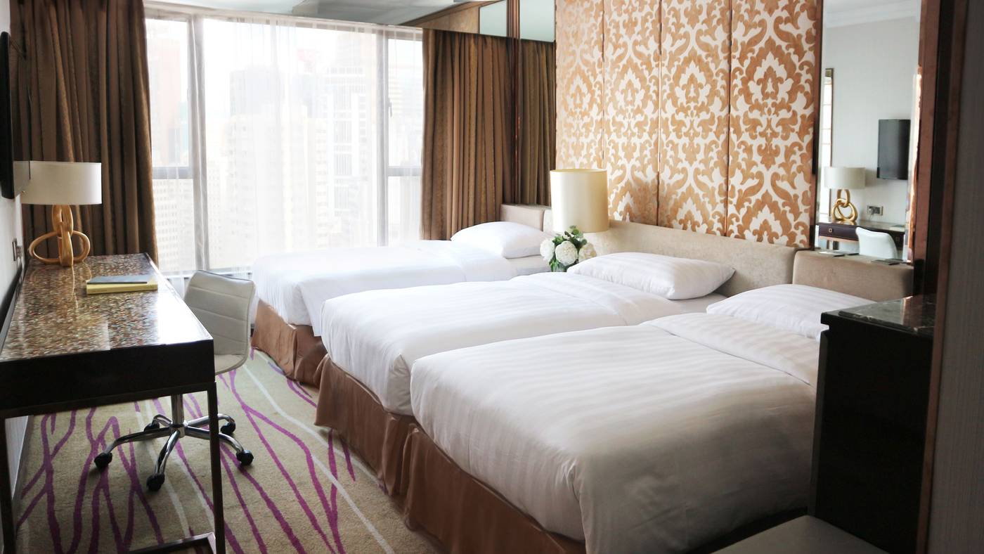 Dorsett-Wanchai--Hong-Kong-Room-17