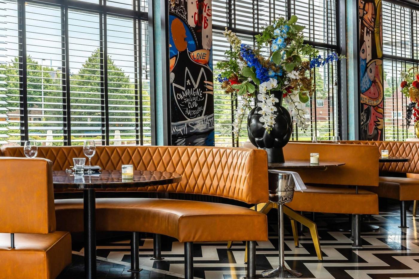 Apollo-Hotel-Amsterdam--a-Tribute-Portfolio-Hotel-Restaurant-17