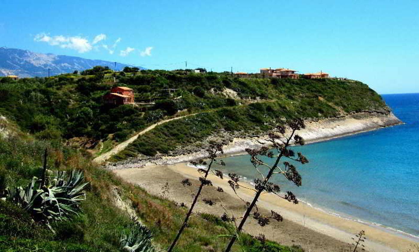 Monambeles-Villas-Beach-69