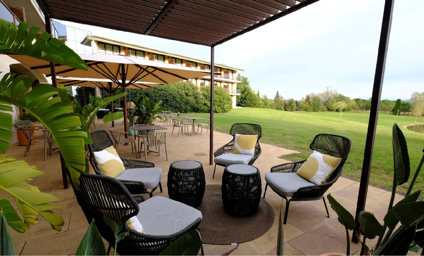 Mas-Sola-Terrace-15