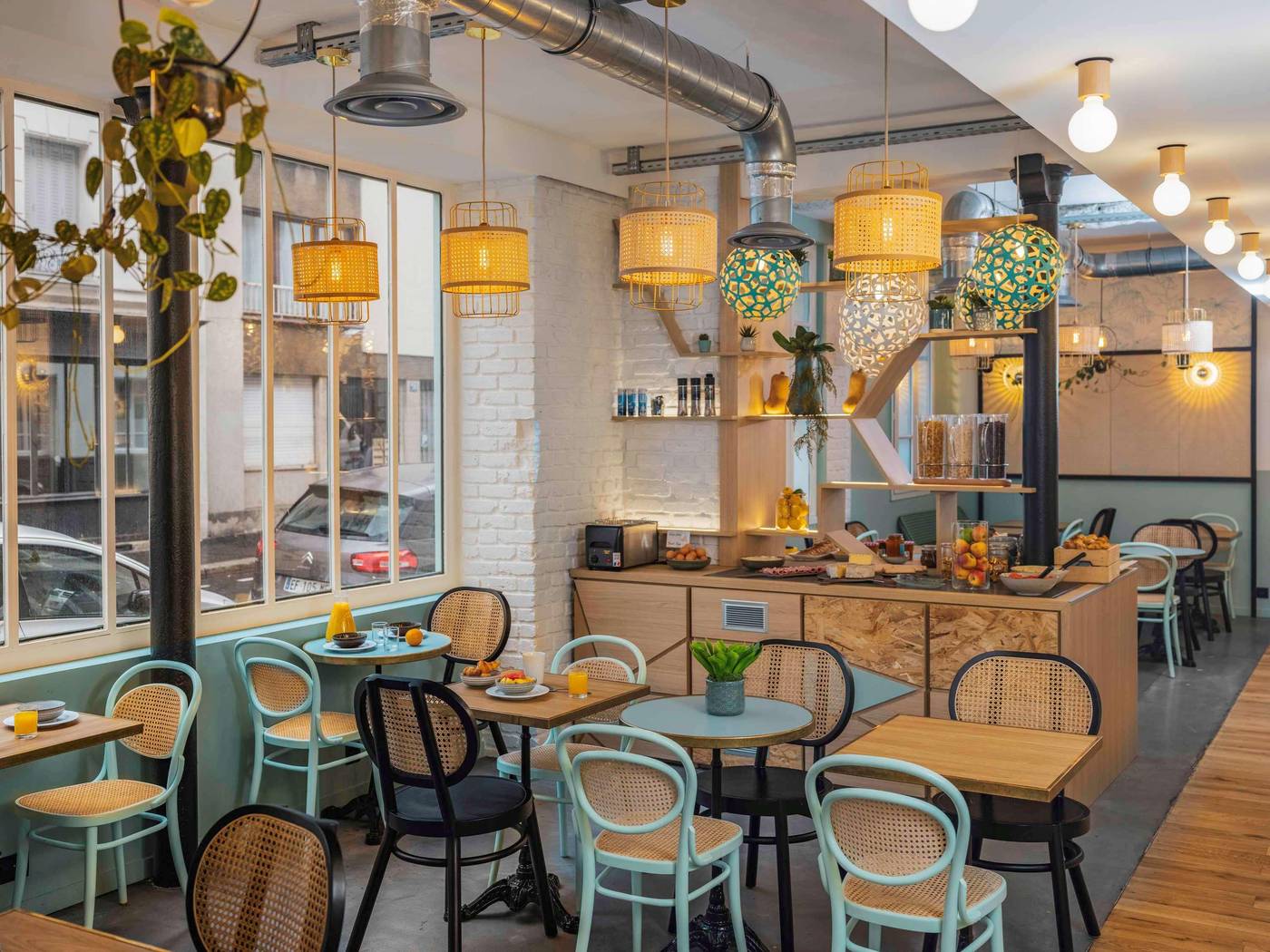 ibis-Styles-Paris-Montmartre-Nord-Restaurant-45