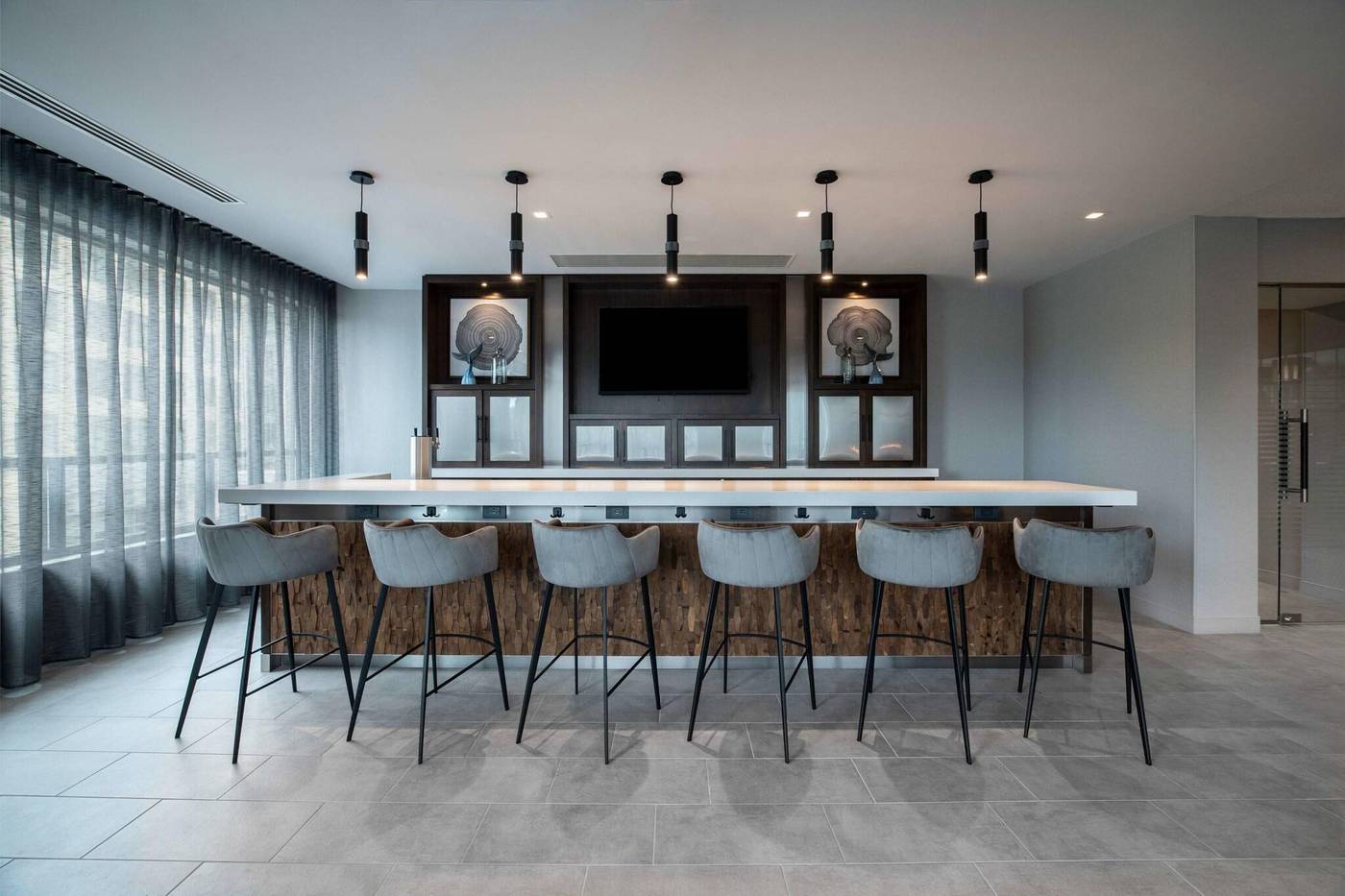 TownePlace-Suites-by-Marriott-Boston-Medford-Restaurant-12