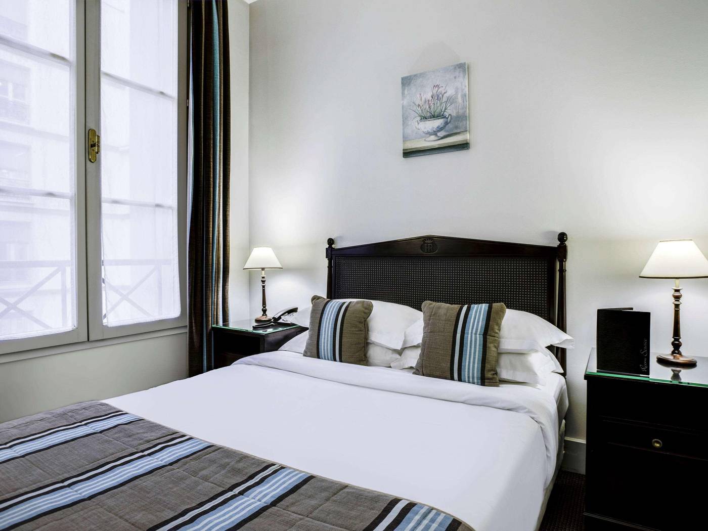 Royal-Saint-Honore-Room-34