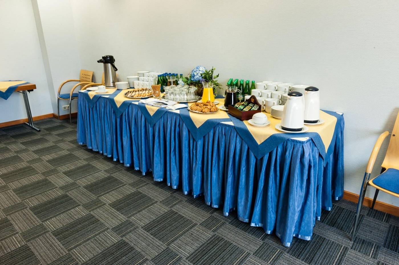 Hotel-Partner-Conferences-32