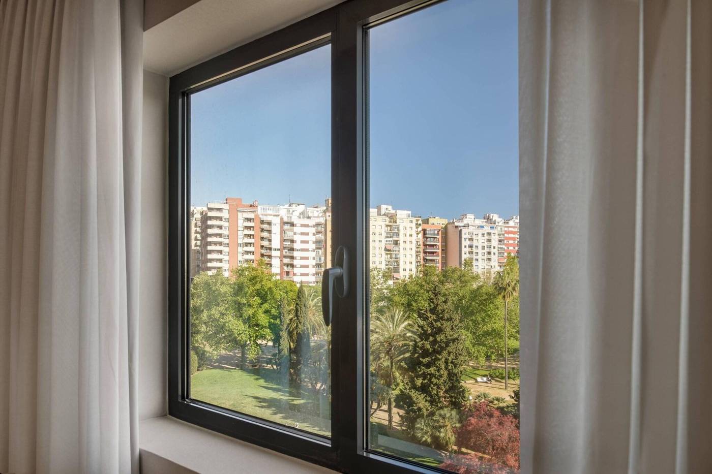 AC-Tarragona-Room-16