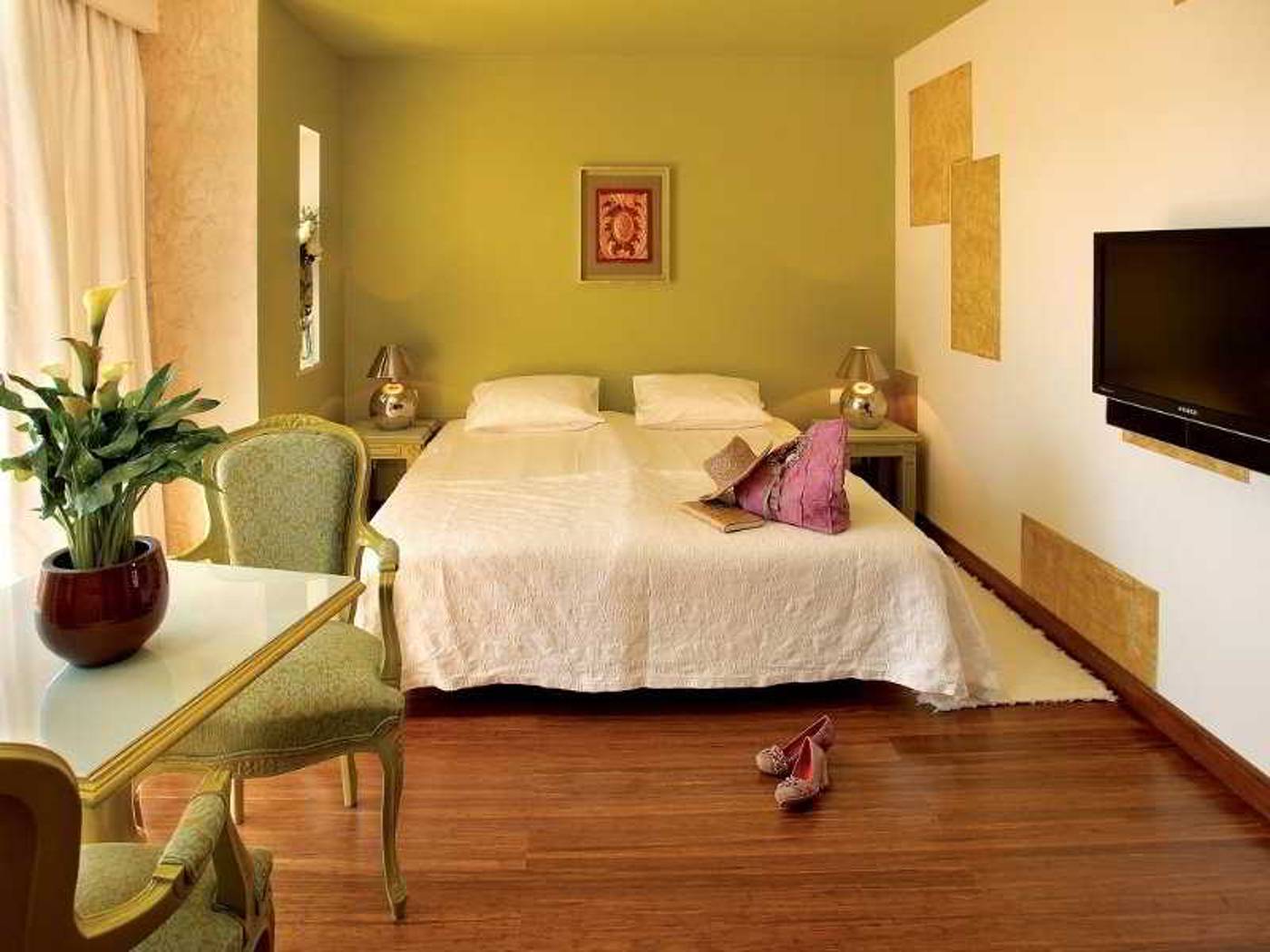 Boutique-Hotel-Miranda-Room-14