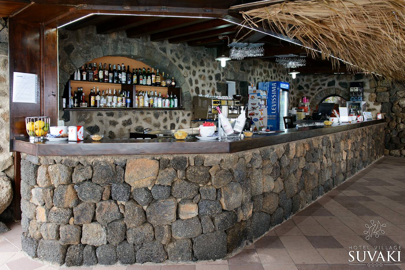 Suvaki-Resort-Bar-23