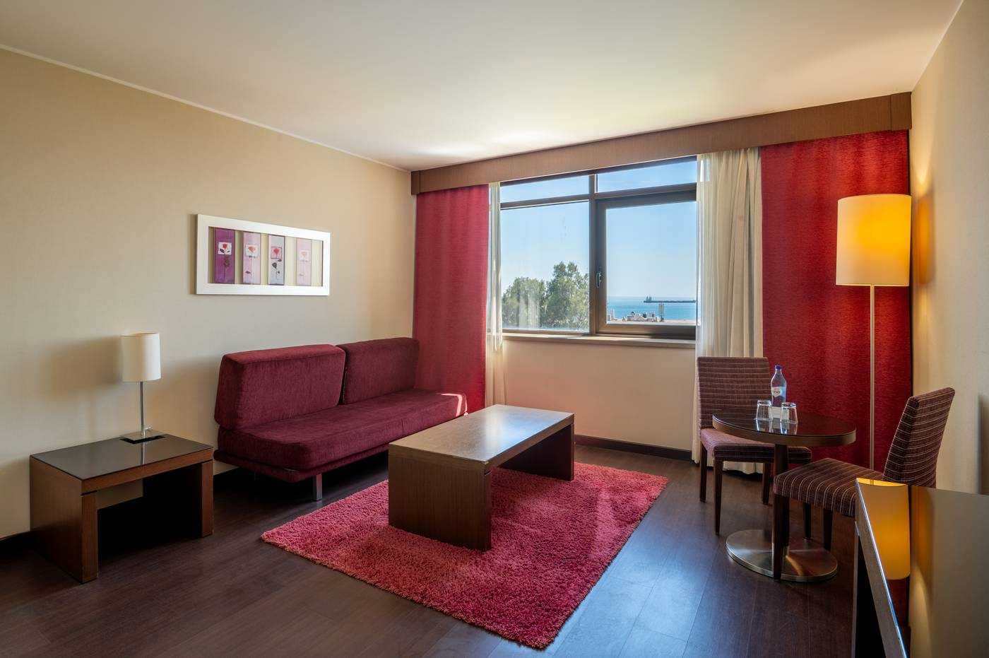 Vila-Gale-Village-Cascais-Room-22