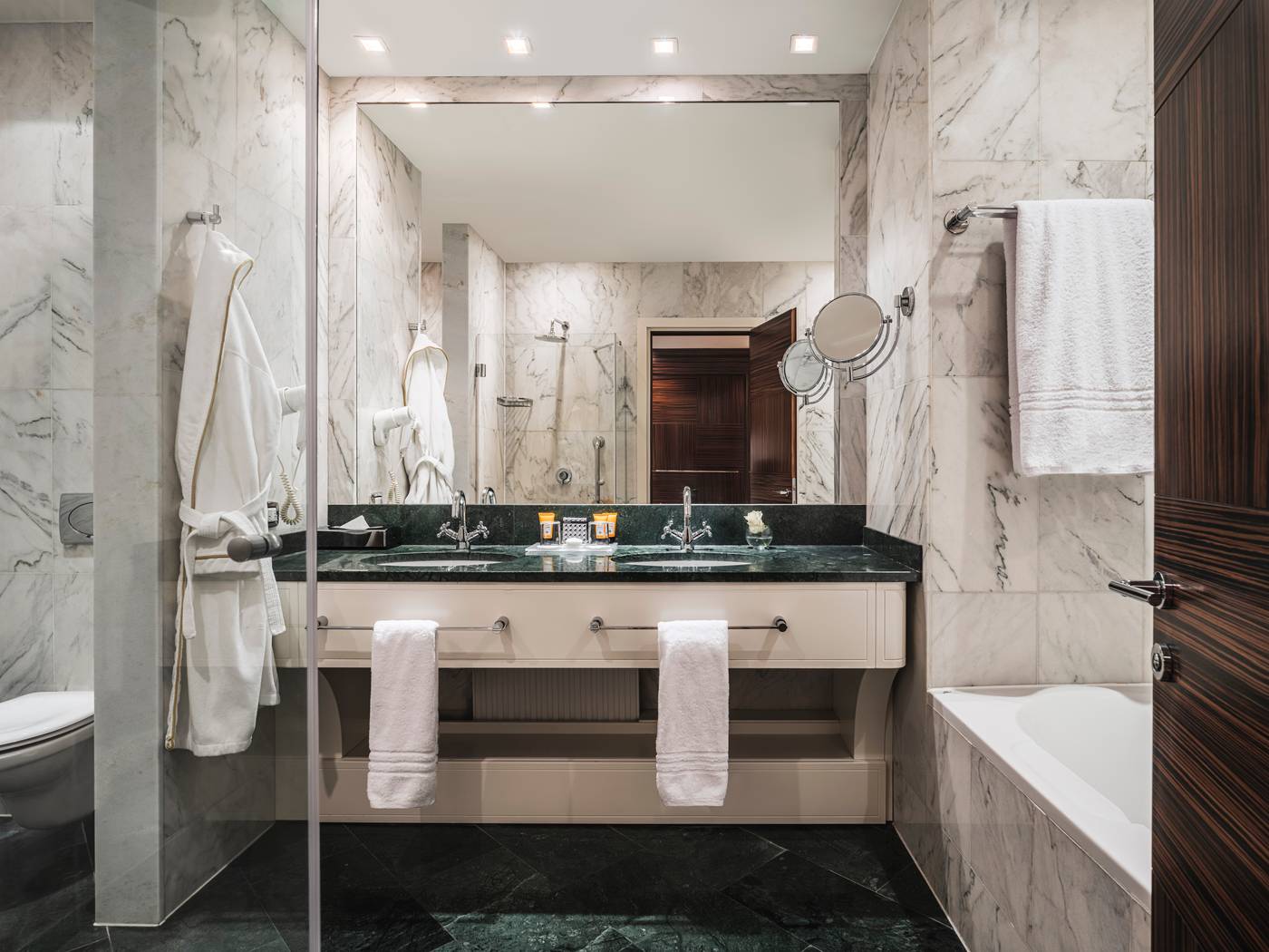 Anantara-New-York-Palace-Budapest-Room-50