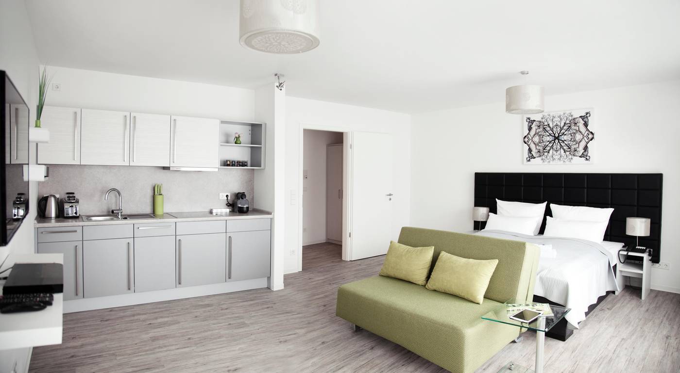 Apartments-Rosenthal-Residence-Room-8