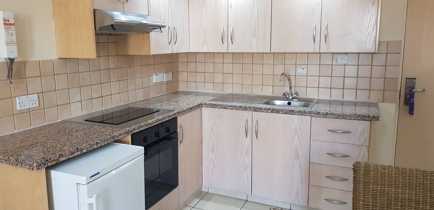 Senator-Hotel-Apartments-Room-44