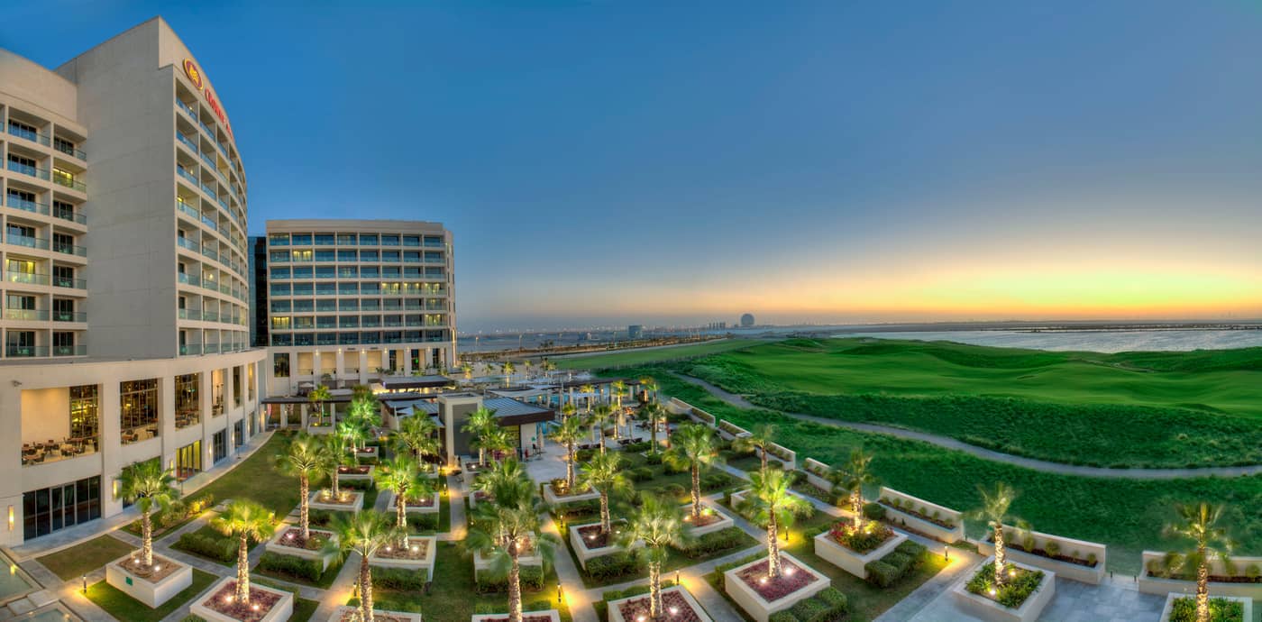 Crowne-Plaza-Hotel-Abu-Dhabi-Yas-Island-General-view-83