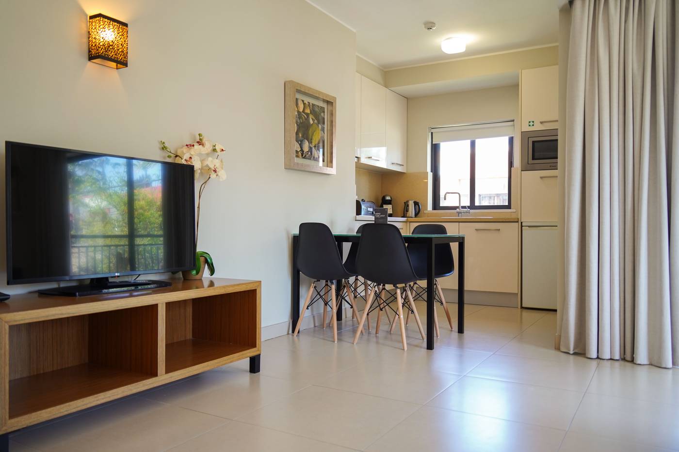 Vitor-s-Village-Room-49