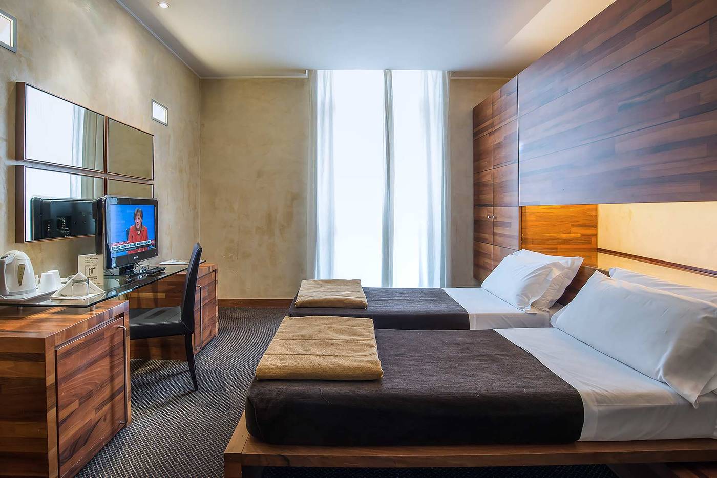 Hotel-Tritone-Room-22