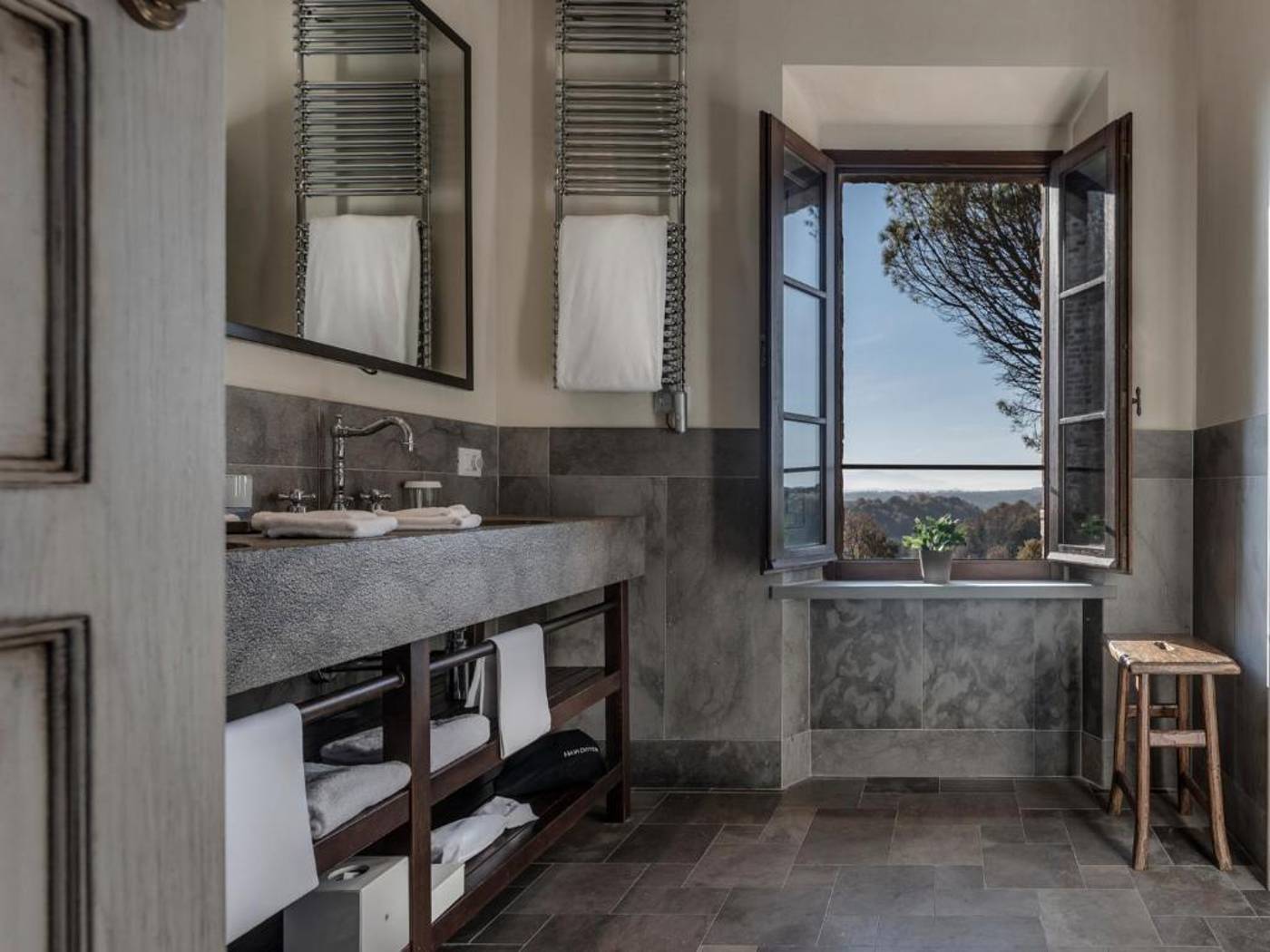 Castel-Monastero---The-Leading-Hotels-of-the-World-Room-27