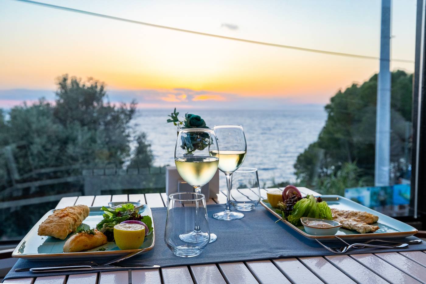 Ramada-Resort-by-Wyndham-Kusadasi---Golf-Restaurant-75