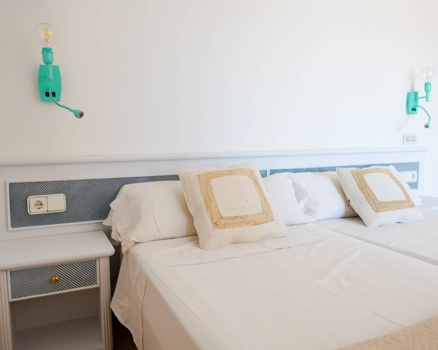 Rosamar-Aparthotel-All-Inclusive-Room-36