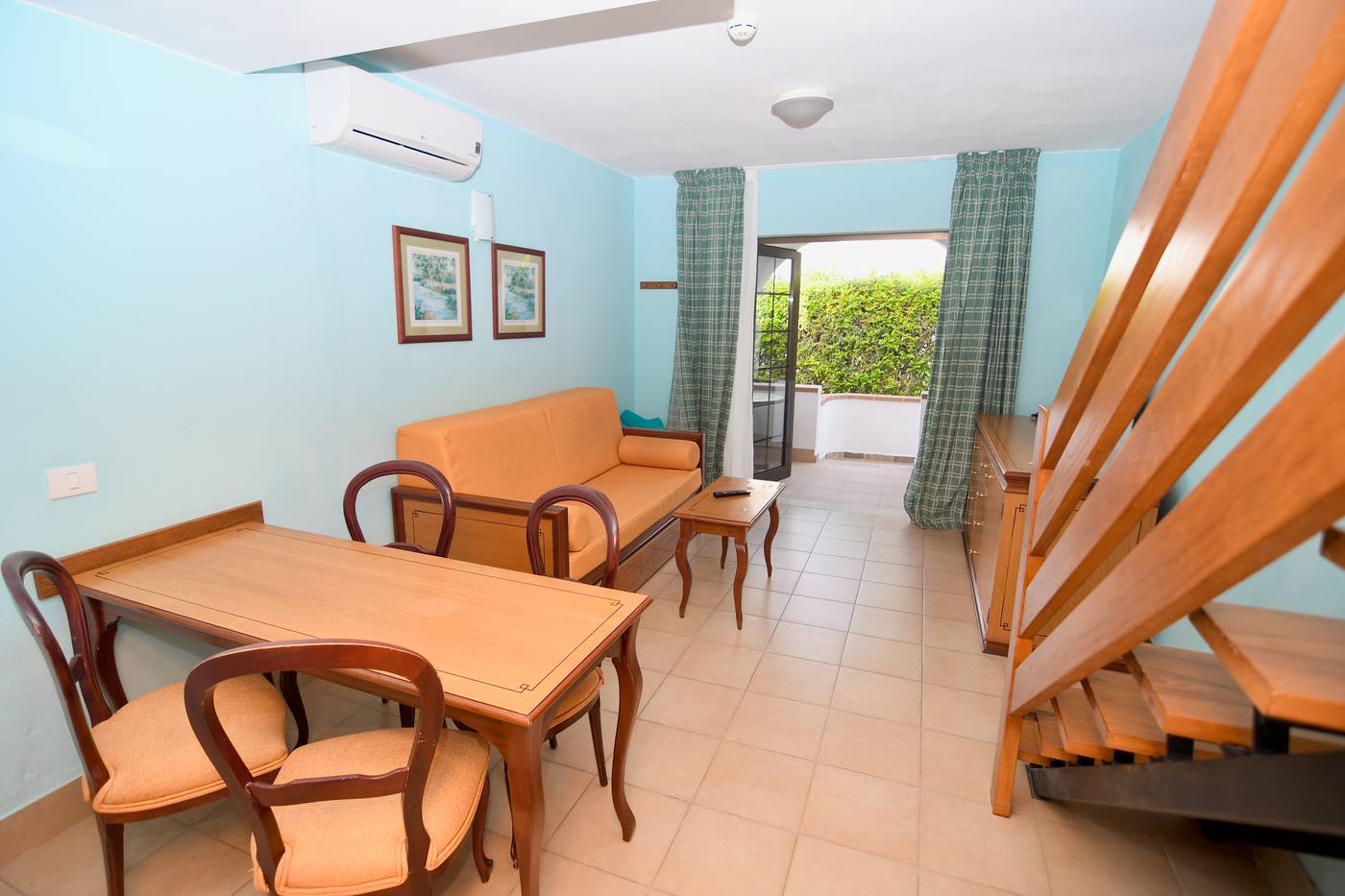 Bungalows-Playamar-Room-18
